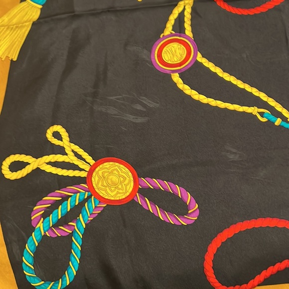 Celine scarf - Picture 4 of 8